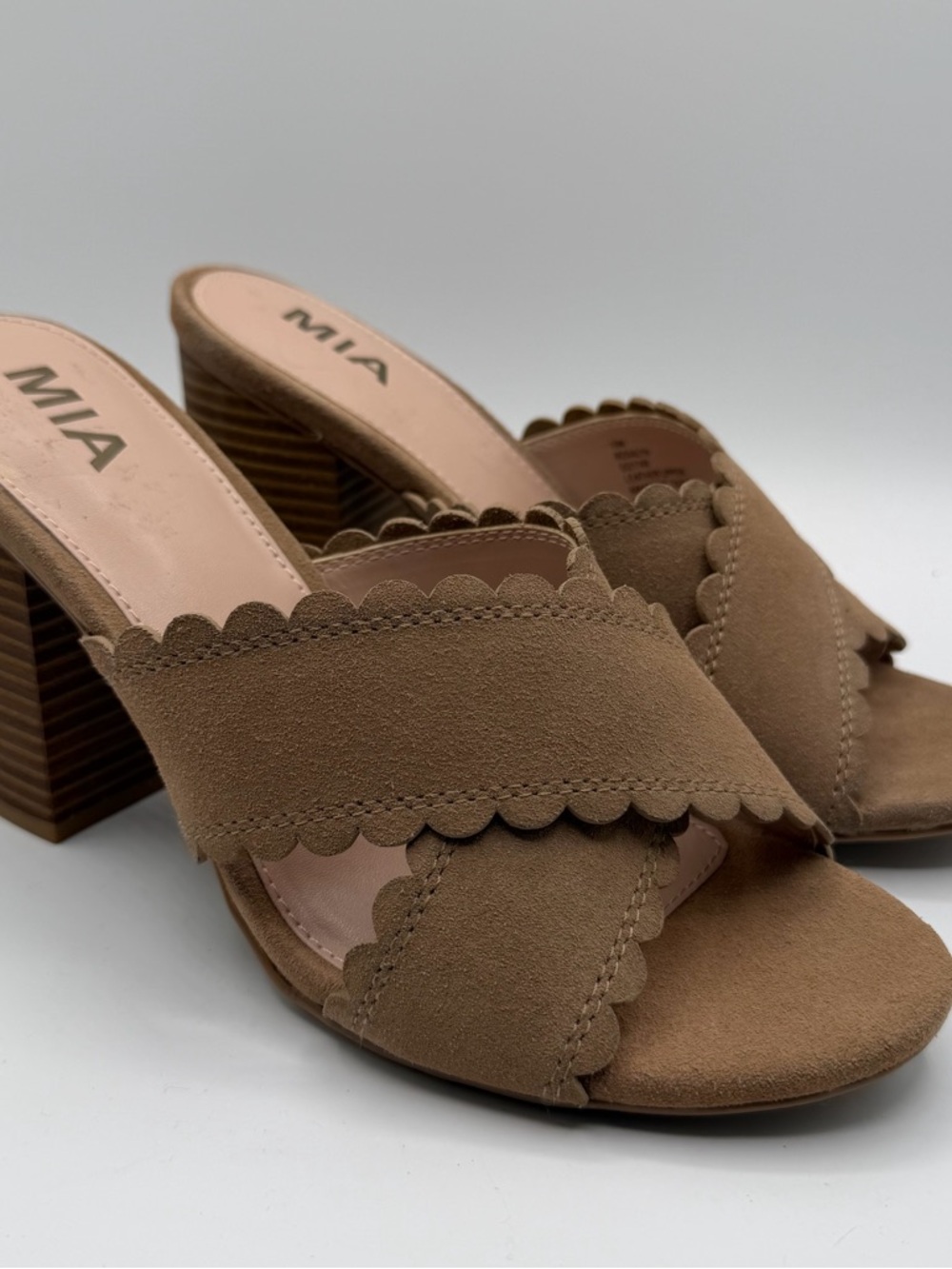 MIA Rosalyn Brown Suede Scalloped Block Heel Slide Sandals Womens 10M